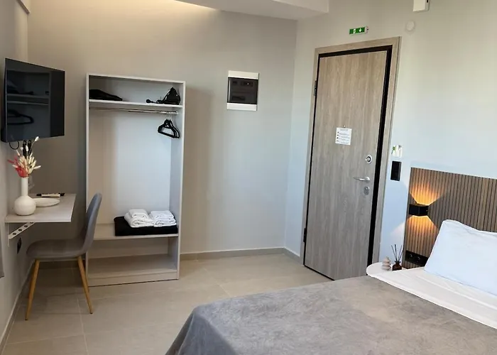 Ladadika Urban #3 * Soluň